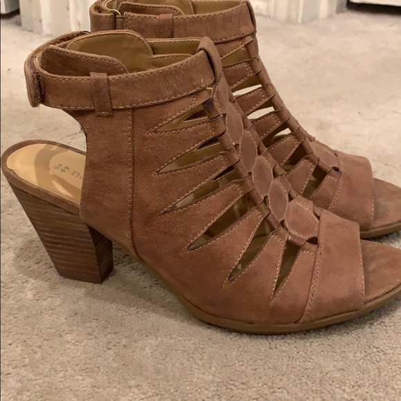Naturalizer Shoes - Naturalizer open toe heeled sandals